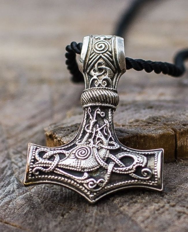Viking Jewelry - Viking Style