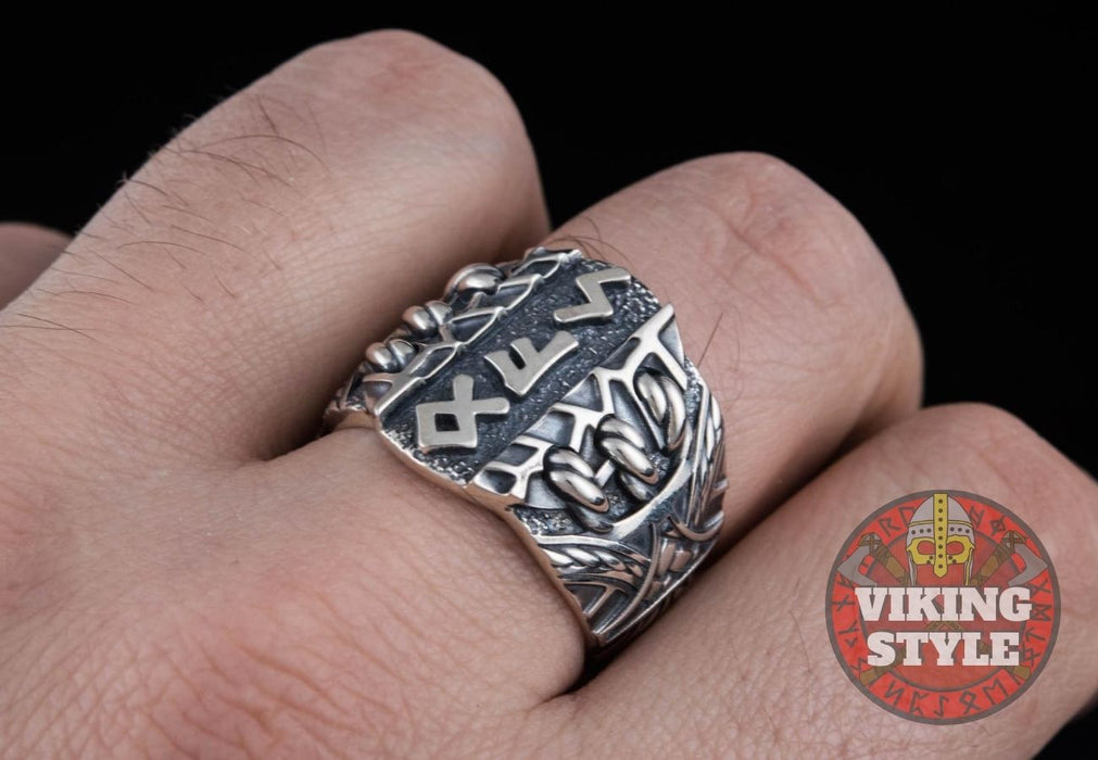 Runic Ring - 925 Silver