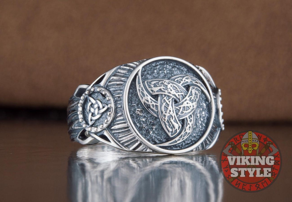 Tri-Horn Ring - Triqueta, 925 Silver