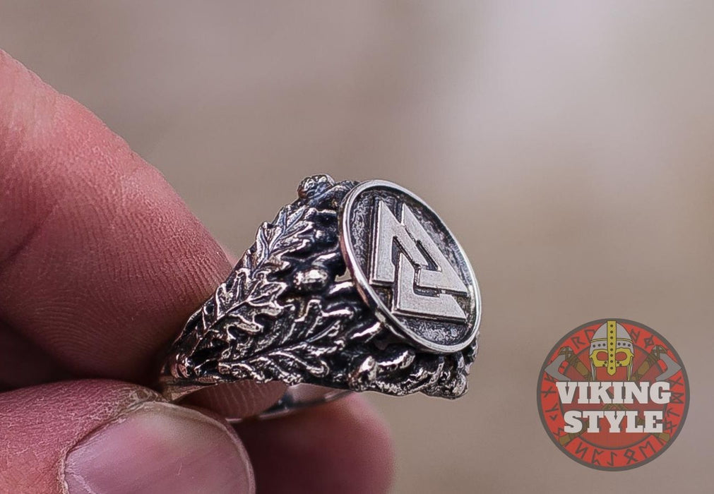 Valknut Ring - Oak Leaves, 925 Silver