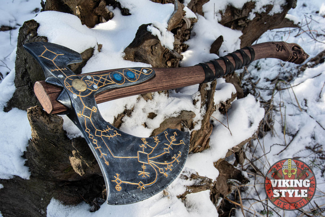 Leviathan Axe