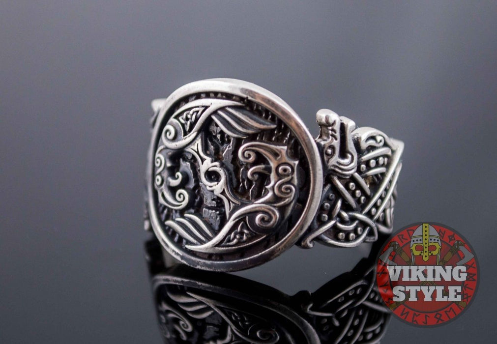 Huginn & Muninn Ring - Wolf, 925 Silver
