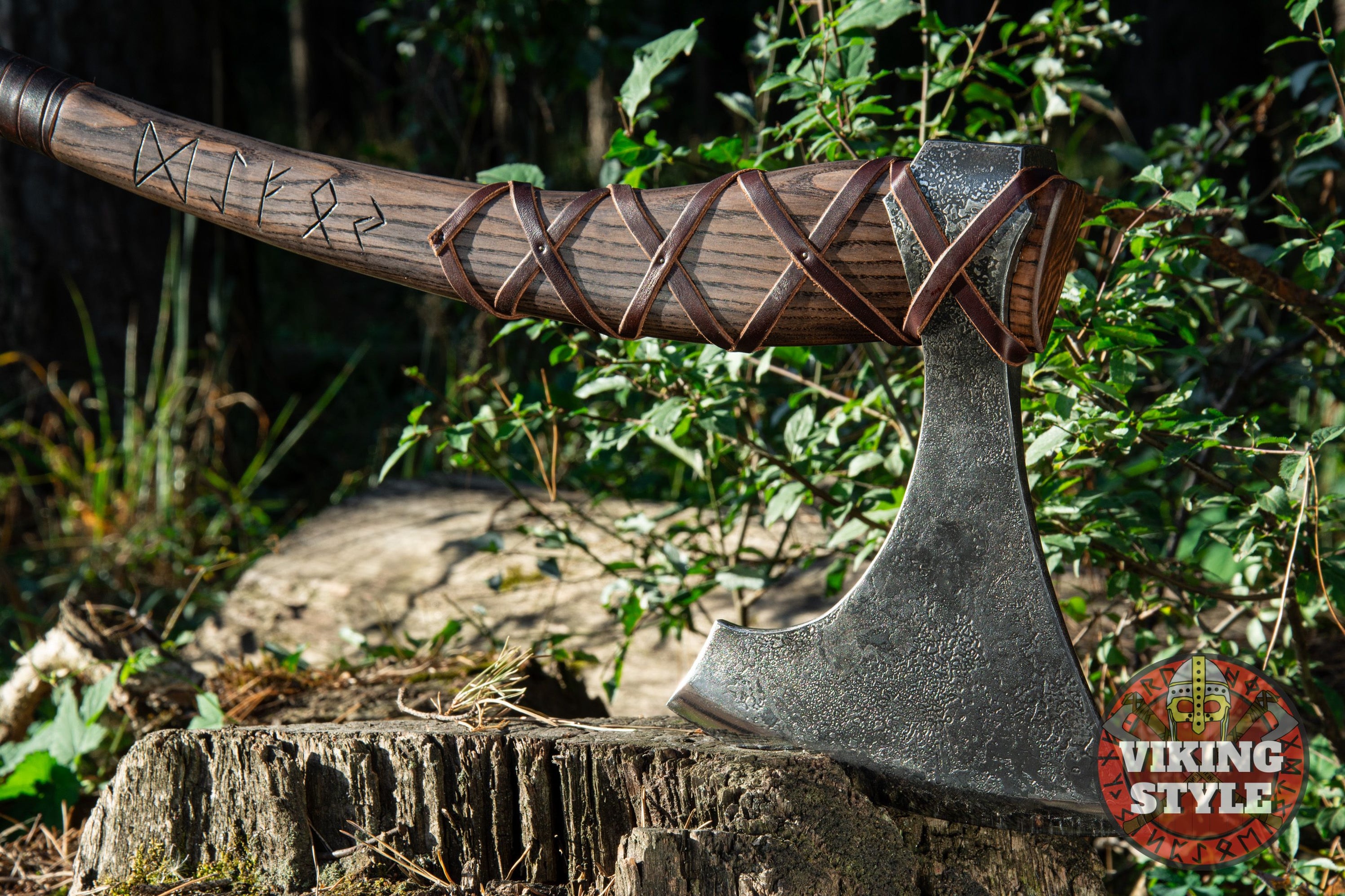 Handmade Viking Axe - Ragnarok — VikingStyle