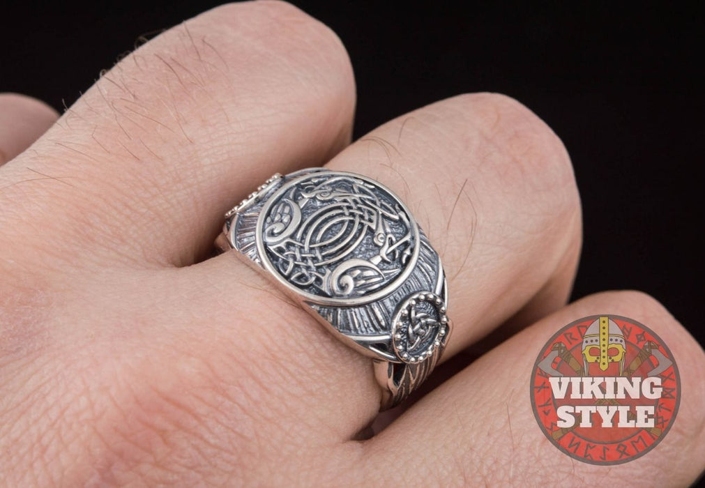 Huginn & Muninn Ring - Triqueta, 925 Silver