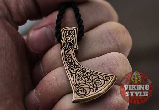 Viking Necklaces - Viking Axe head pendant II