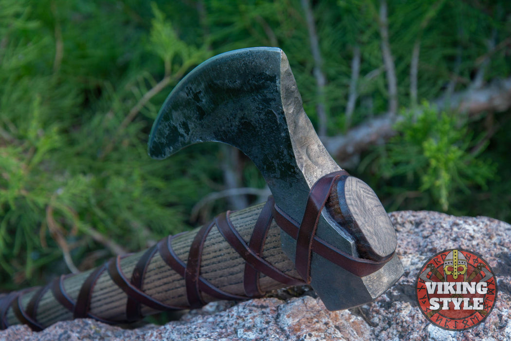 Hand Forged Ragnar Axe — VikingStyle